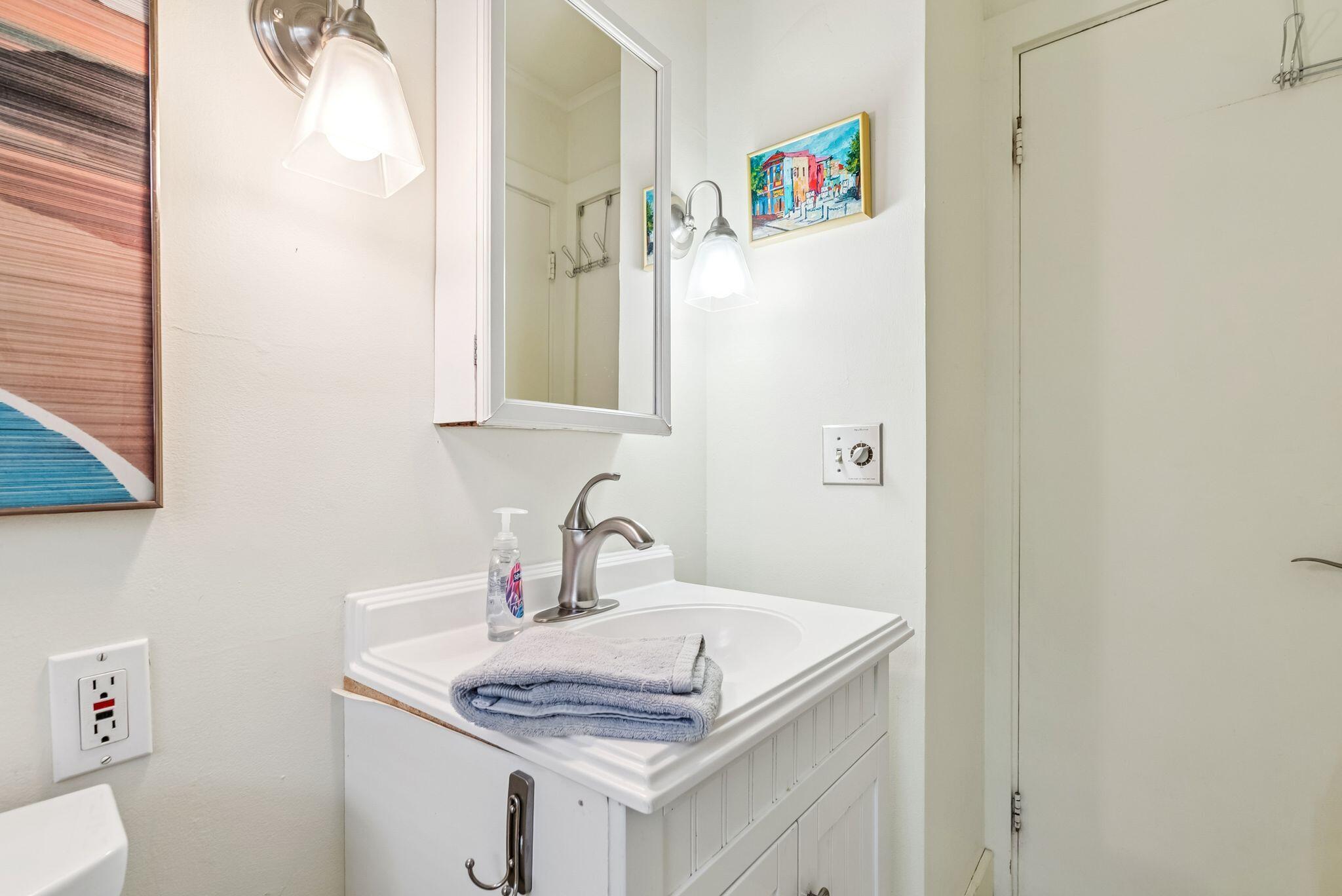 9 Parsons Street Kennebunk, ME 04043 - Photo 16 of 24 DSC02200