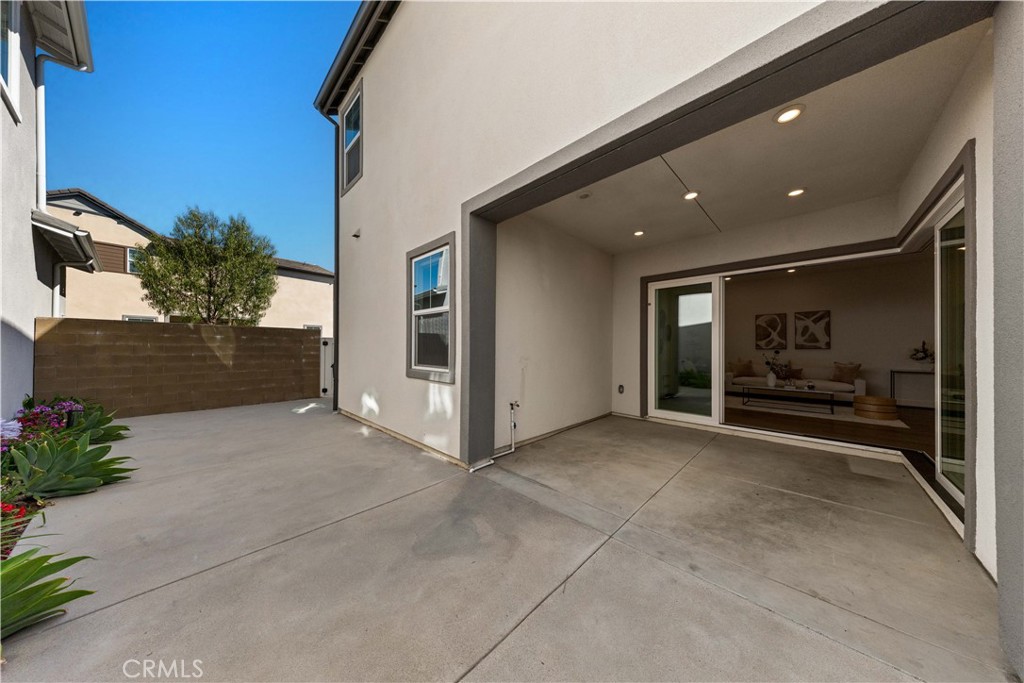 372 Baluster Irvine, CA 92618 - Photo 23 of 36