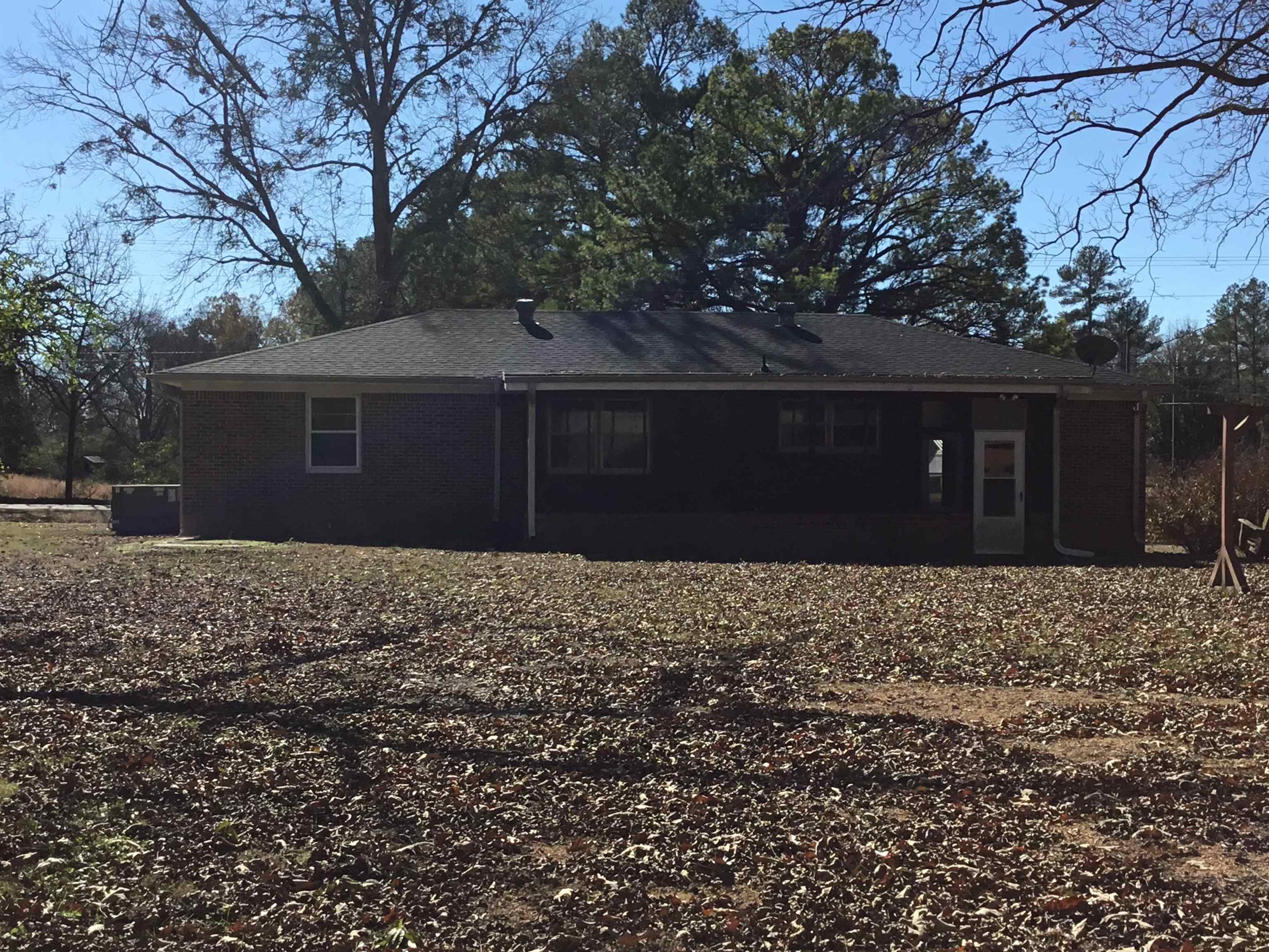 47735 69th Highway Saltillo, TN 38370 - Photo 16 of 21 a front view of house with a garden