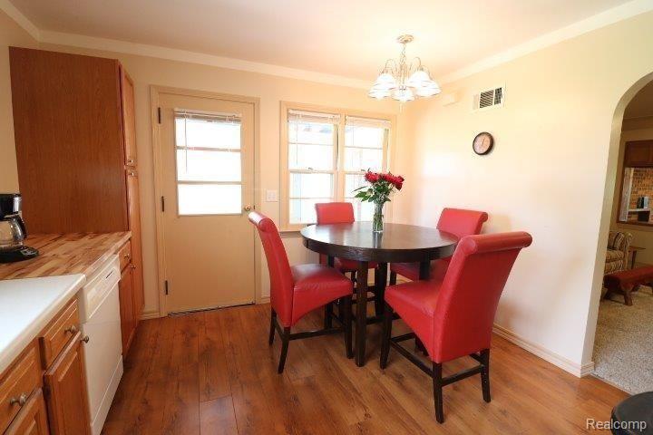 4067 West Caro Road Caro, MI 48723 - Photo 10 of 16 IMG_1559.jpg