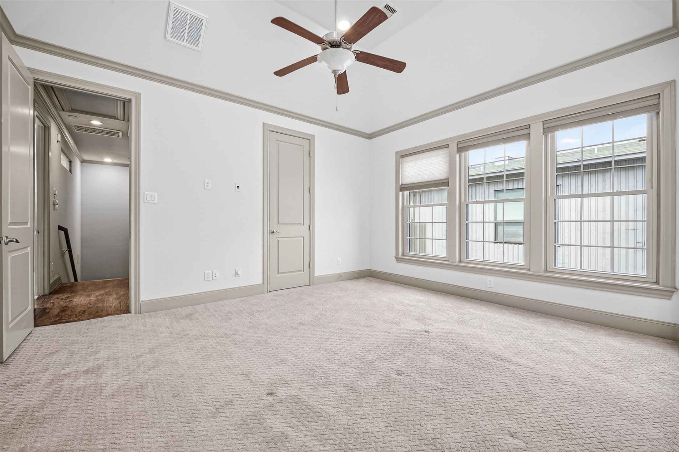308 West Bell Street Houston, TX 77019 - Photo 43 of 50