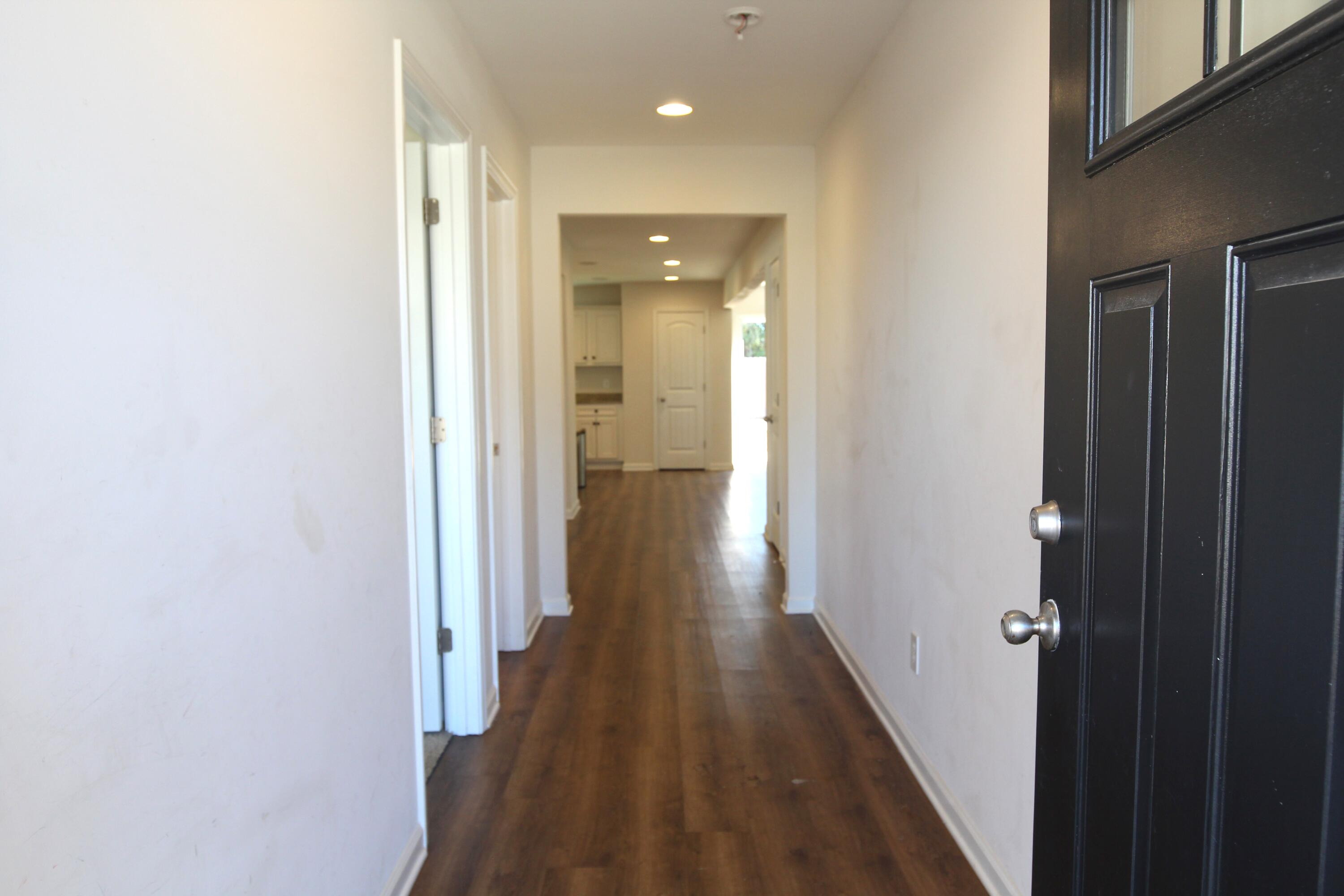 155 Whitetail Circle Sumter, SC 29154 - Photo 5 of 81 Entry way-looking in