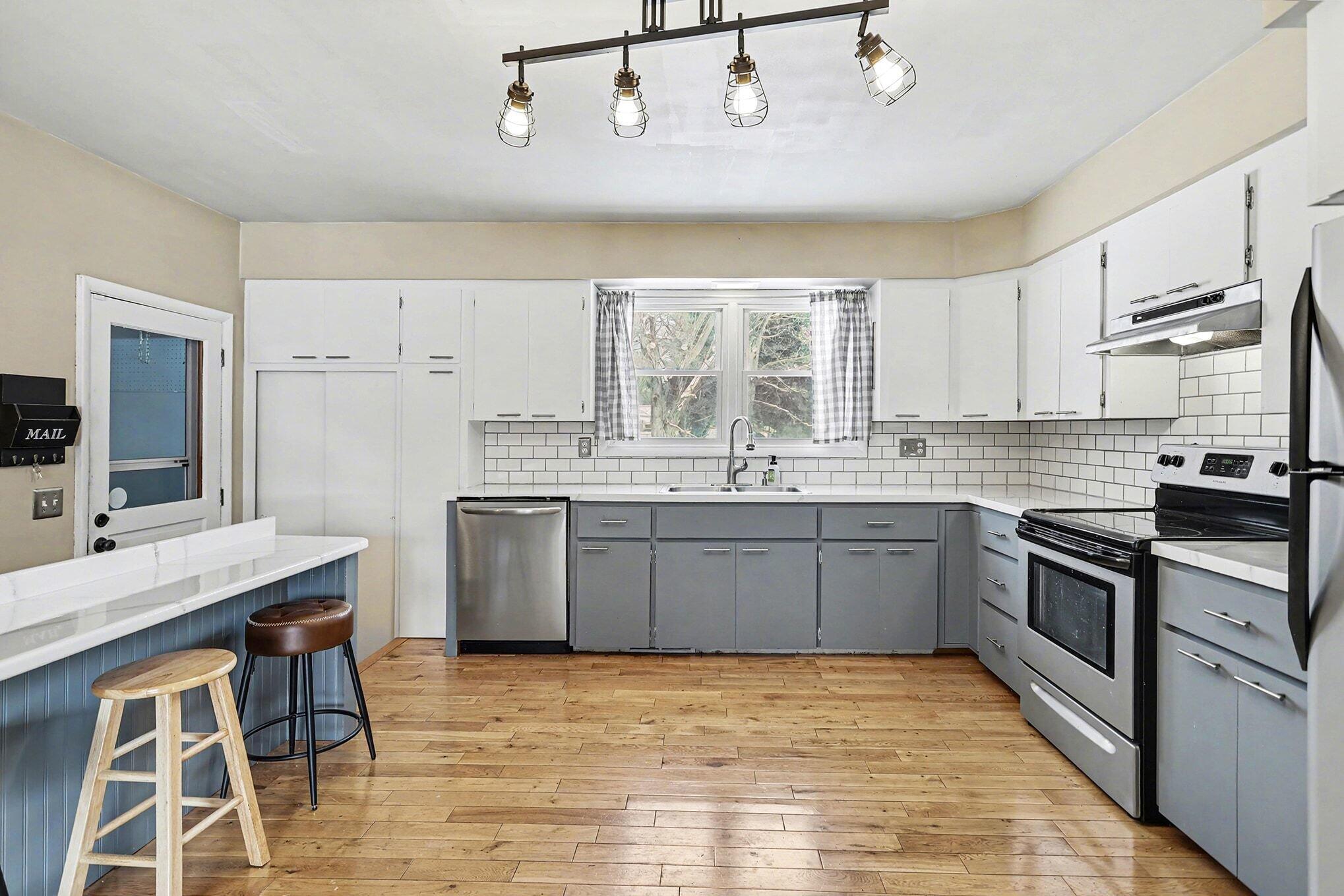 25 Christy Road Battle Creek, MI 49015 - Photo 6 of 23 006_file_4888