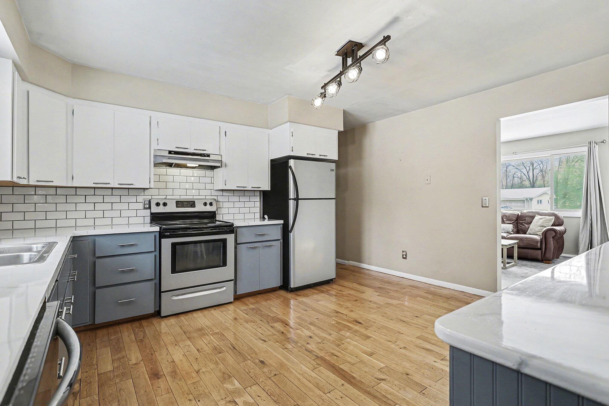 25 Christy Road Battle Creek, MI 49015 - Photo 7 of 23 007_file_8635