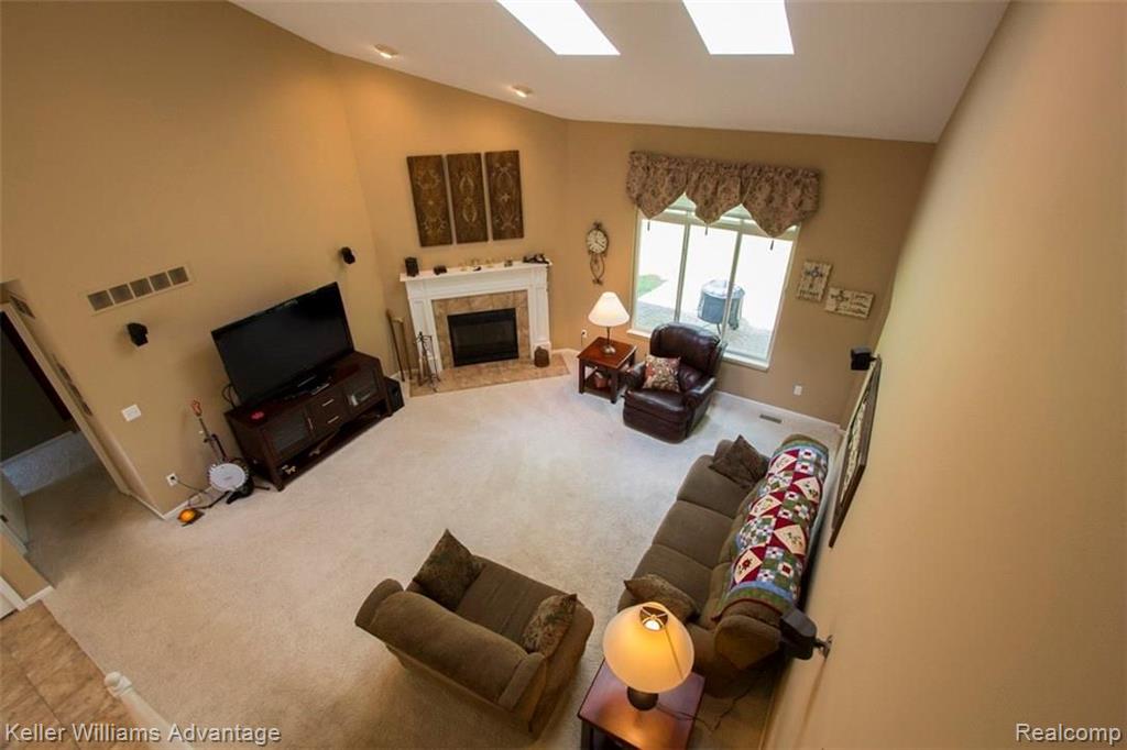 1631 Cardinal Ridge West Bloomfield, MI 48324 - Photo 18 of 32 Gallery Image 18