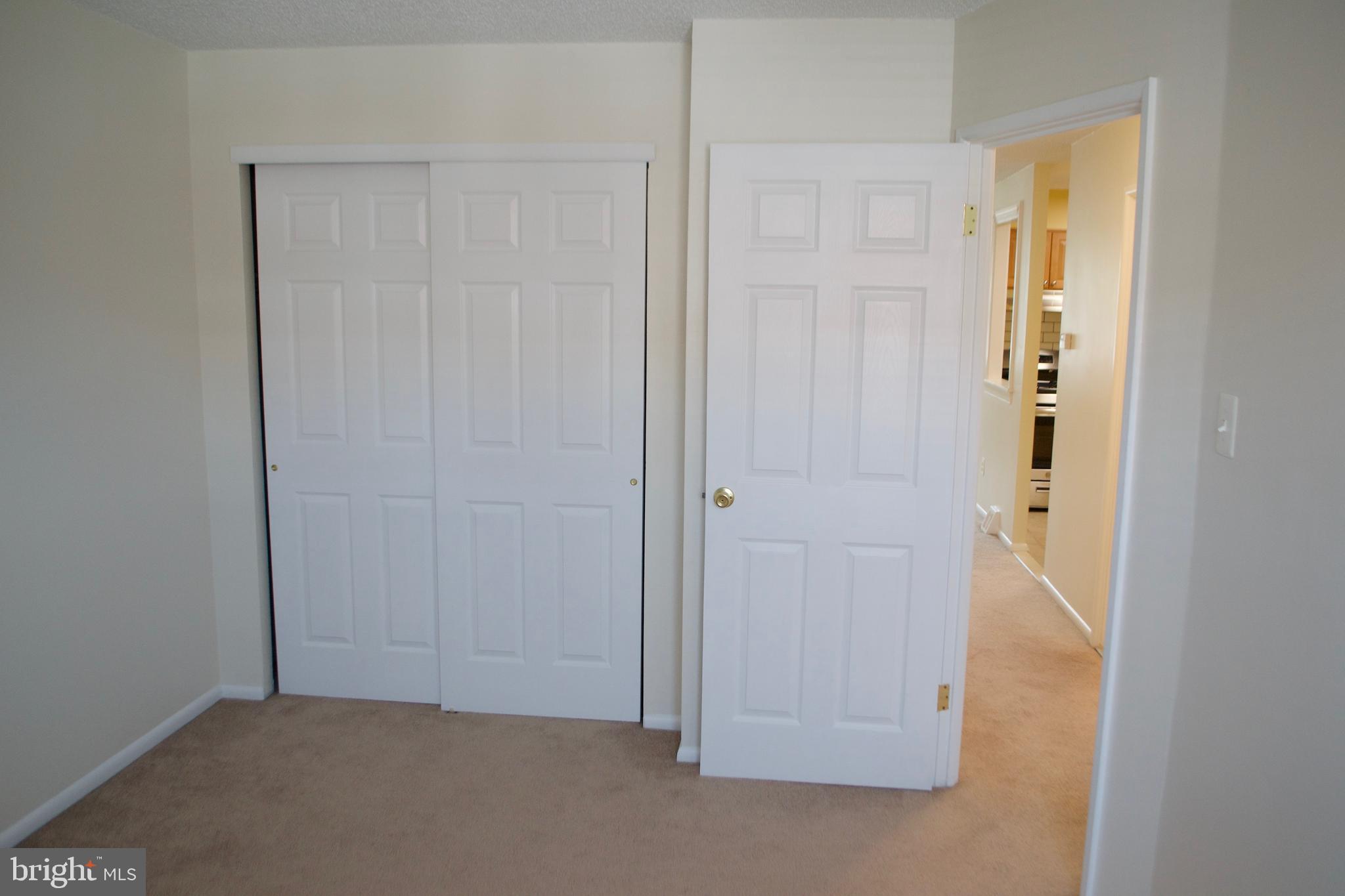 12522 Knights Road Philadelphia, PA 19154 - Photo 14 of 36 Gallery Image 14