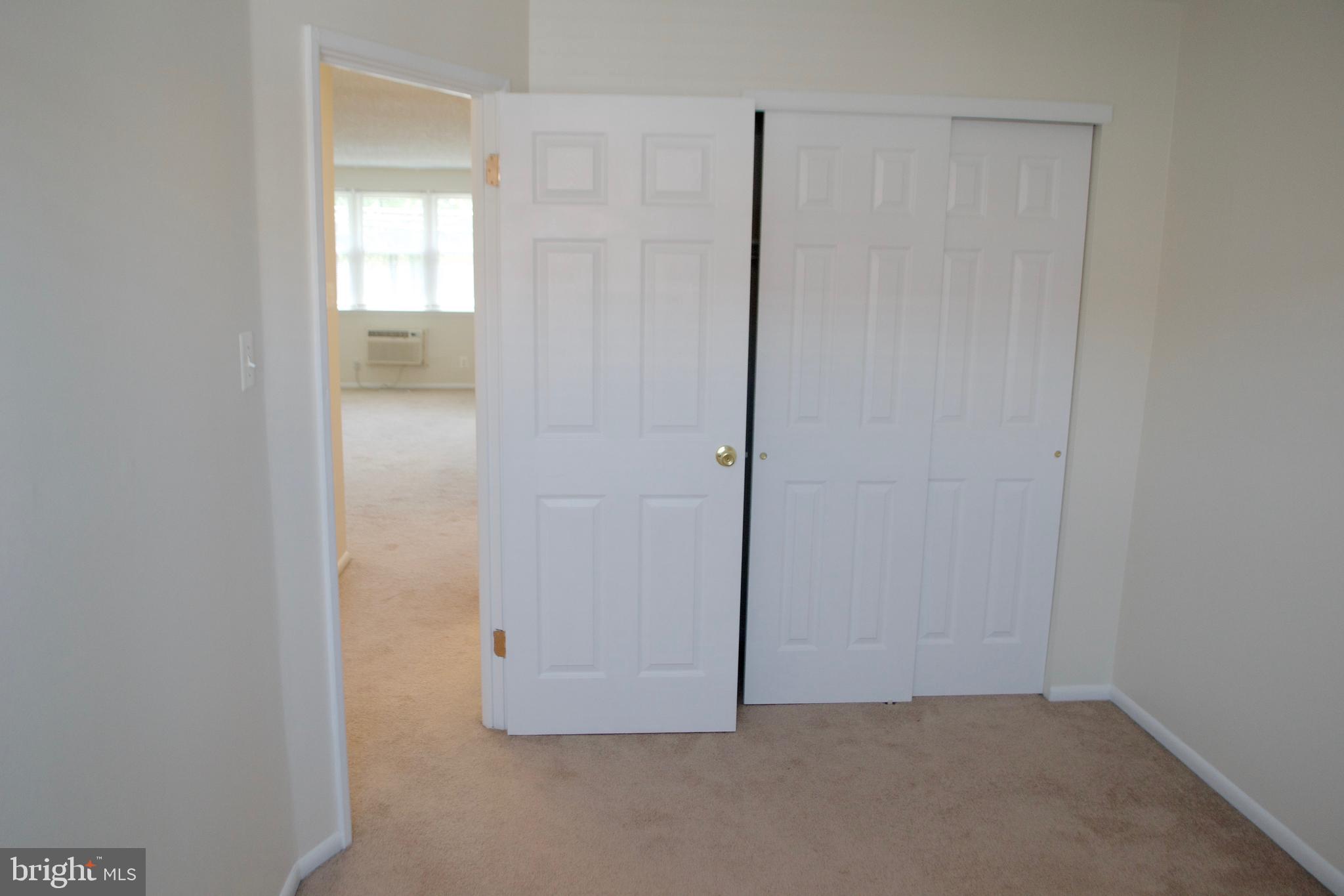 12522 Knights Road Philadelphia, PA 19154 - Photo 16 of 36 Gallery Image 16