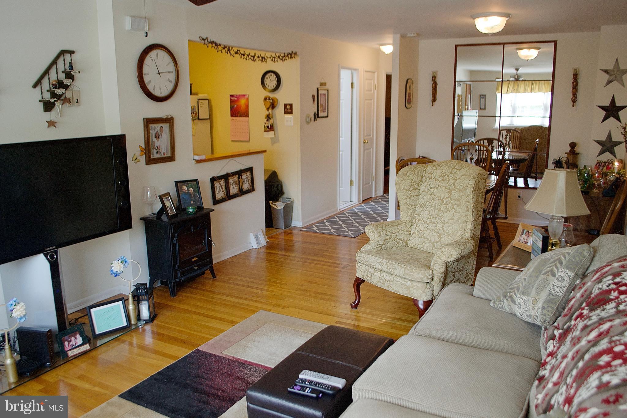 12522 Knights Road Philadelphia, PA 19154 - Photo 22 of 36 Gallery Image 22