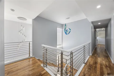 $4,950,000 | 5811 Kalanianaʻole Highway, Honolulu, HI 96821