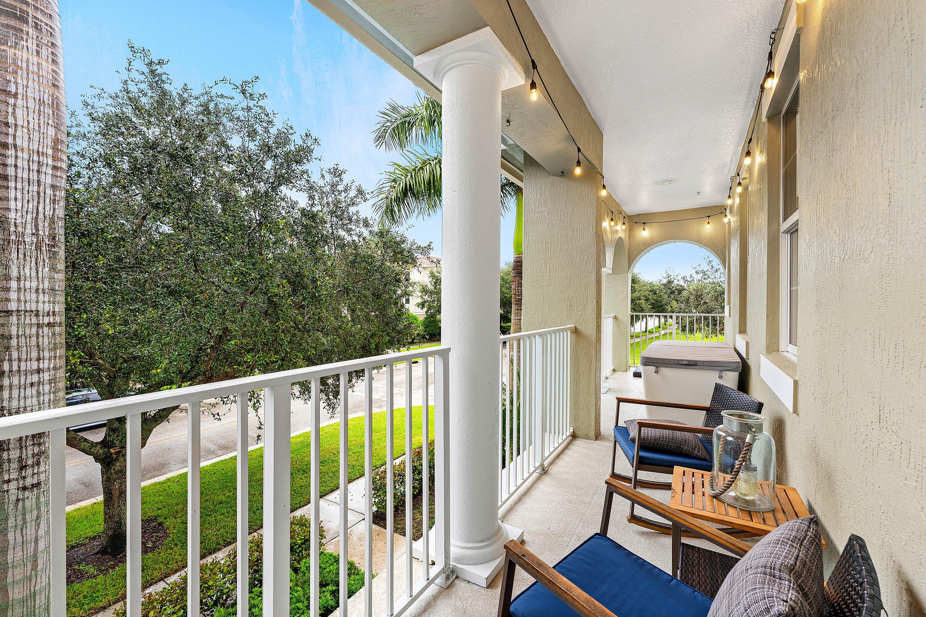 1056 Community Drive Jupiter, FL 33458 - Photo 29 of 50 a view of balcony with furniture