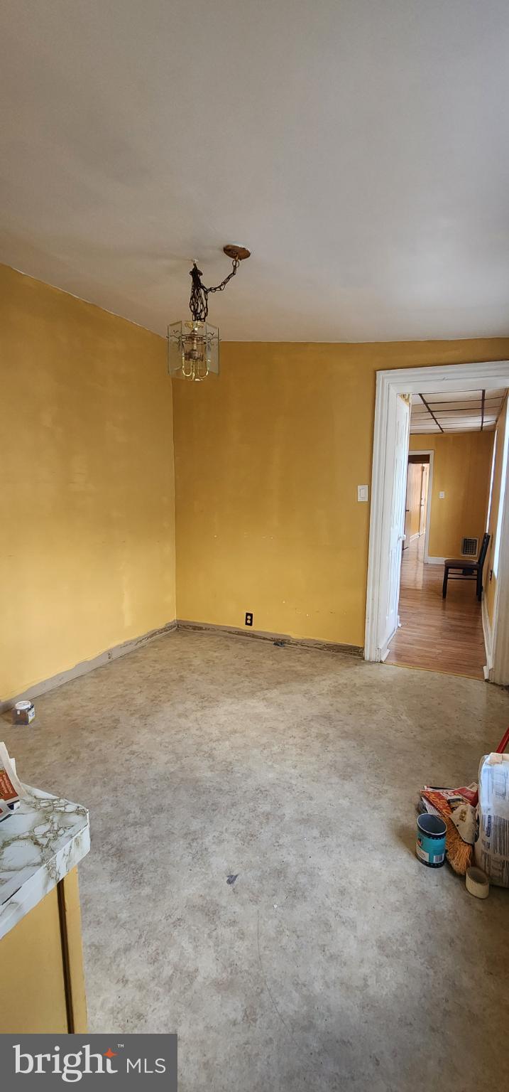 645 North 10th Street Reading, PA 19604 - Photo 10 of 27 a view of a room with a ceiling fan