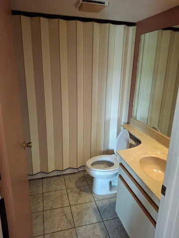 $329,900 | 6520 Southeast Windsong Lane, Unit 728, Stuart, FL 34997