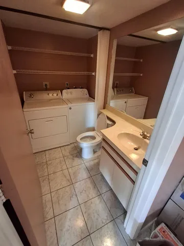 $329,900 | 6520 Southeast Windsong Lane, Unit 728, Stuart, FL 34997