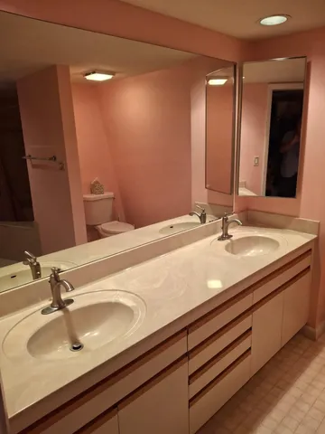 $329,900 | 6520 Southeast Windsong Lane, Unit 728, Stuart, FL 34997