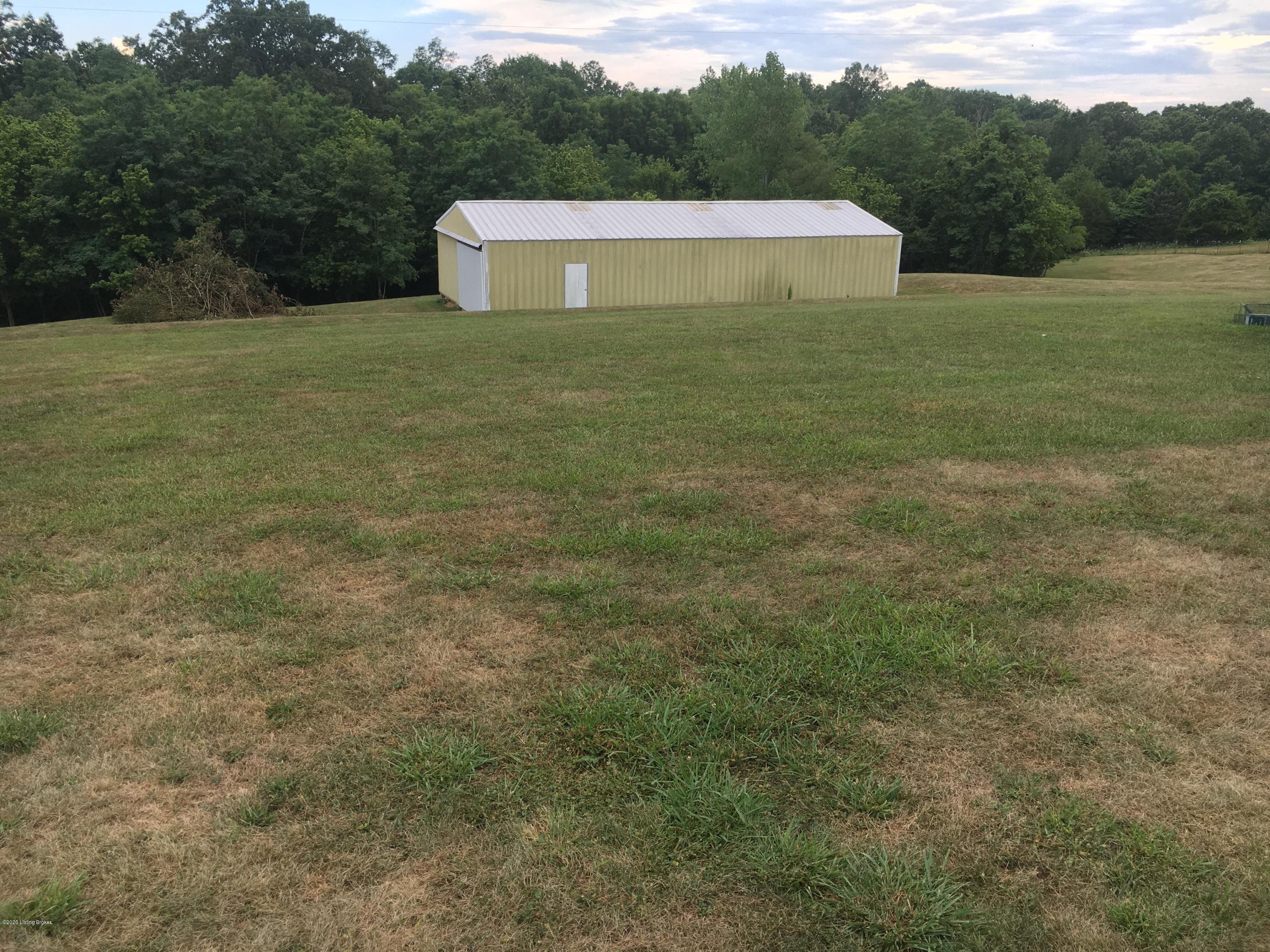 1447 Catwalk Road Bagdad, KY 40003 - Photo 1 of 3 Pole Barn