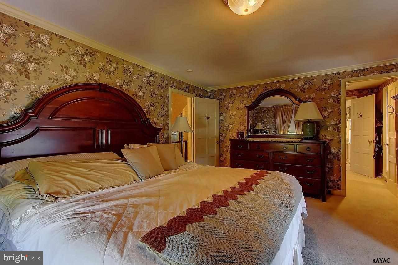 162 Highland Road York, PA 17403 - Photo 18 of 36 Gallery Image 18