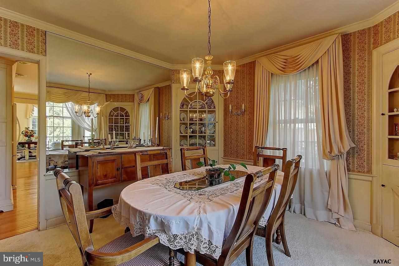 162 Highland Road York, PA 17403 - Photo 5 of 36 Gallery Image 5