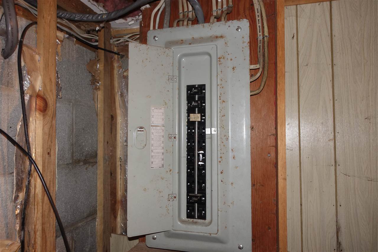 3643 Main Road Stamford, VT 05352 - Photo 9 of 21 Gallery Image 9