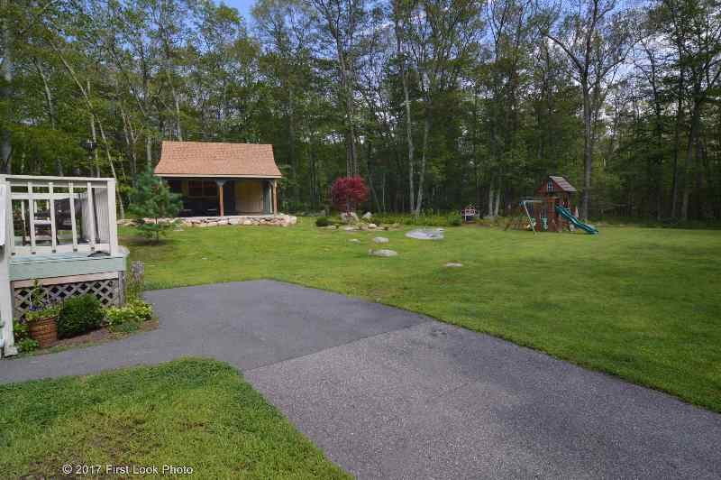 832 Durfee Hill Road Glocester, RI 02814 - Photo 23 of 30