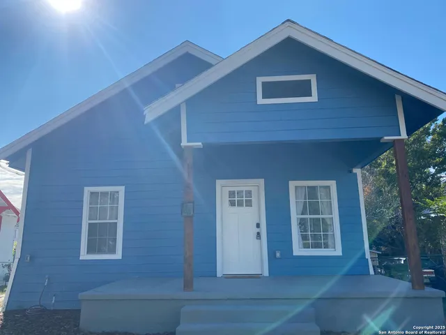 a view of outdoor space yard and patio