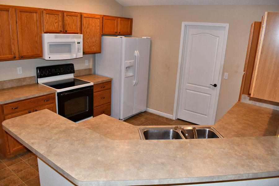 714 Wade Road Seymour, TN 37865 - Photo 14 of 34 kitchen5