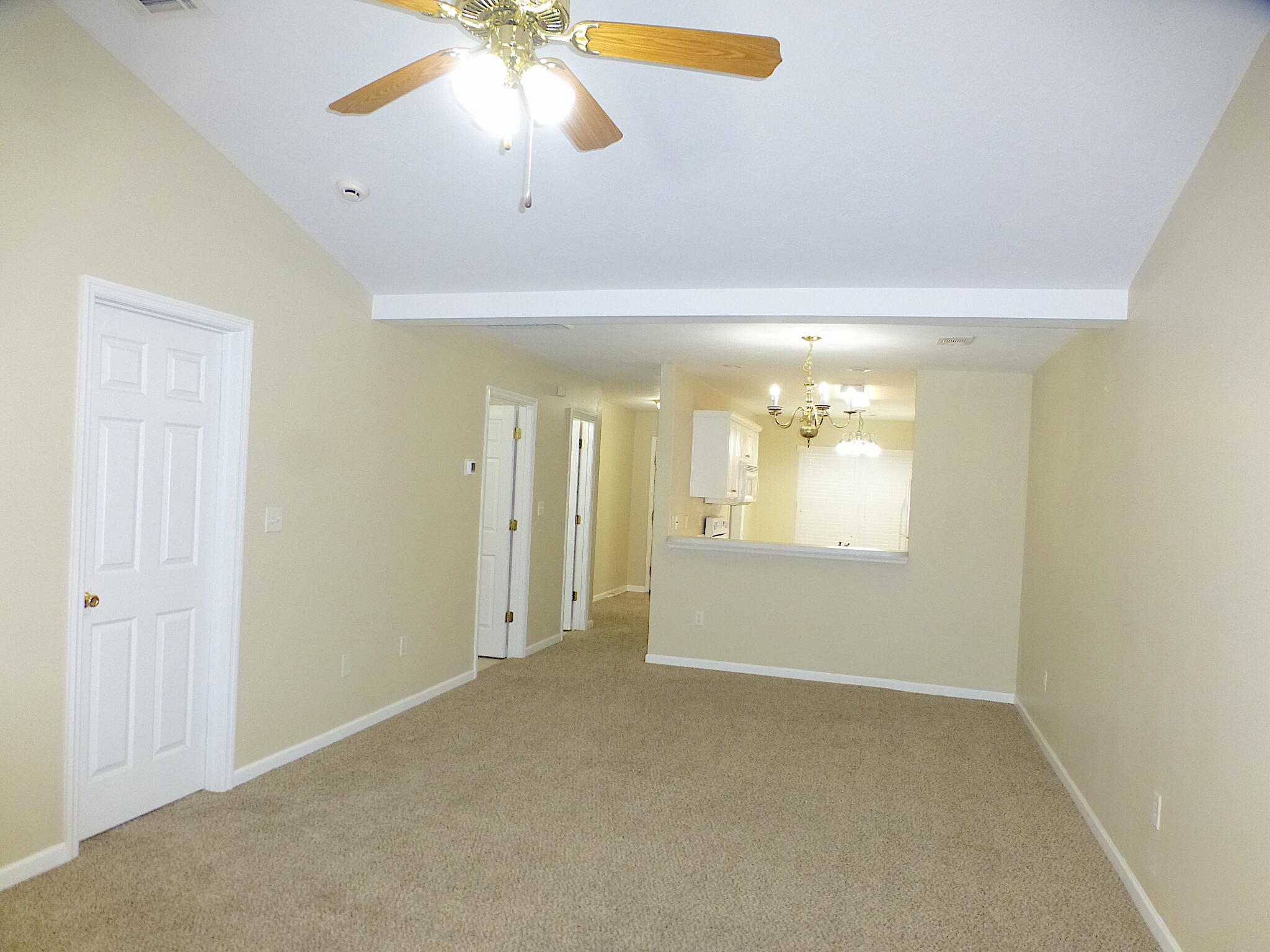 1629 Bradley Way Grovetown, GA 30813 - Photo 4 of 10 VAULTED CEILINGS