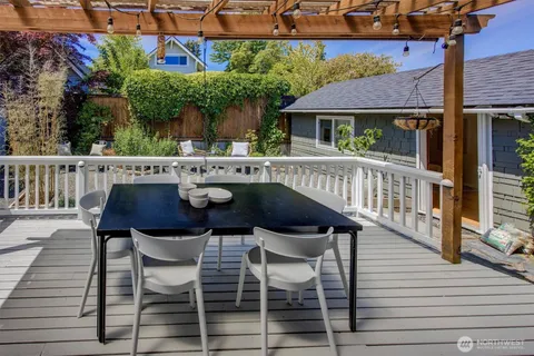 $949,000 | 3437 38th Avenue Southwest, Seattle, WA 98126