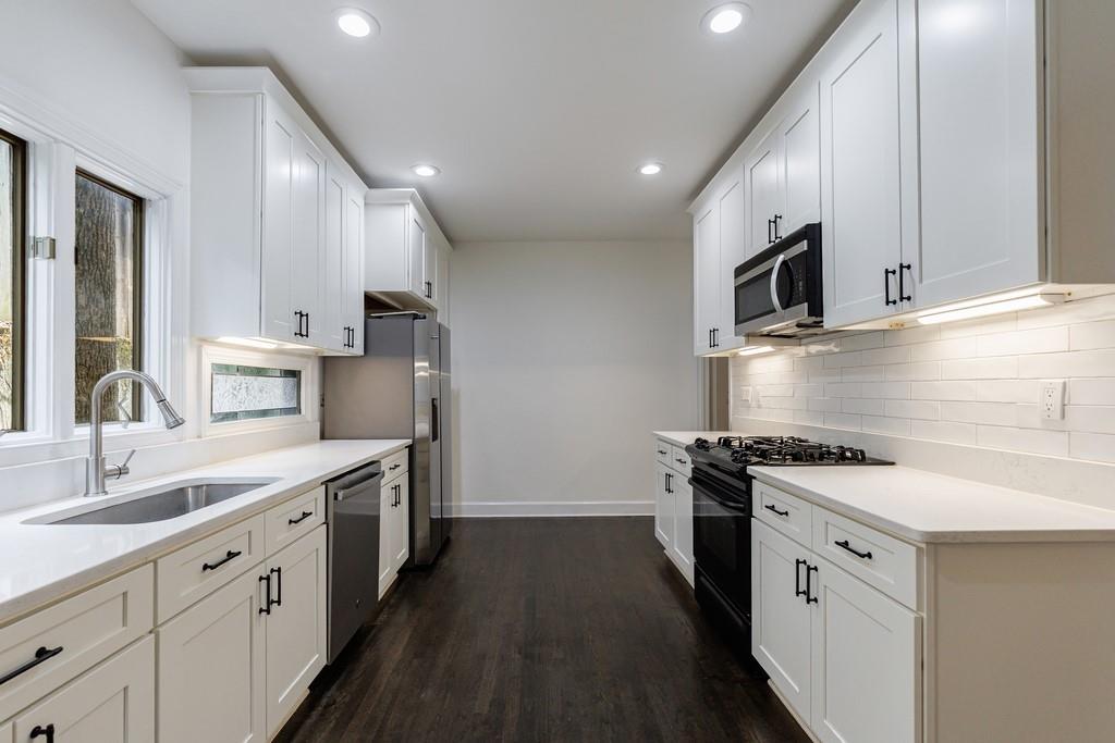 3491 Roswell Road Northeast Atlanta, GA 30305 - Photo 23 of 56