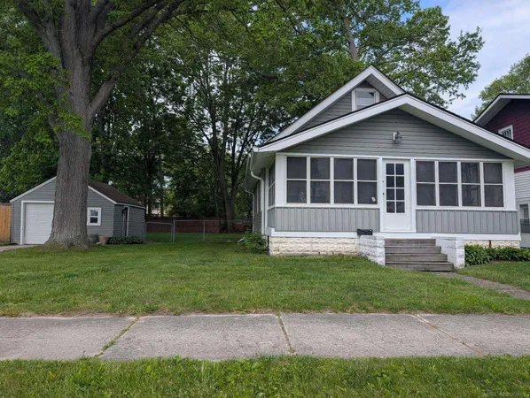 $129,900 | 1626 Connecticut Avenue, Marysville, MI 48040