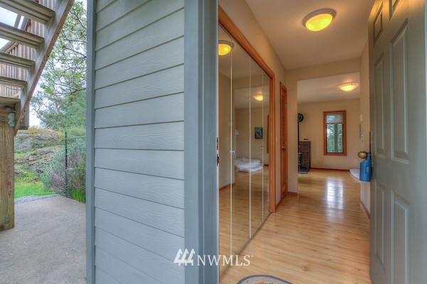 381 Stonecrop Road Orcas Island, WA 98280 - Photo 19 of 25 Gallery Image 19