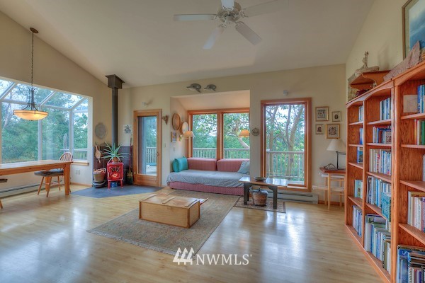 381 Stonecrop Road Orcas Island, WA 98280 - Photo 7 of 25 Gallery Image 7