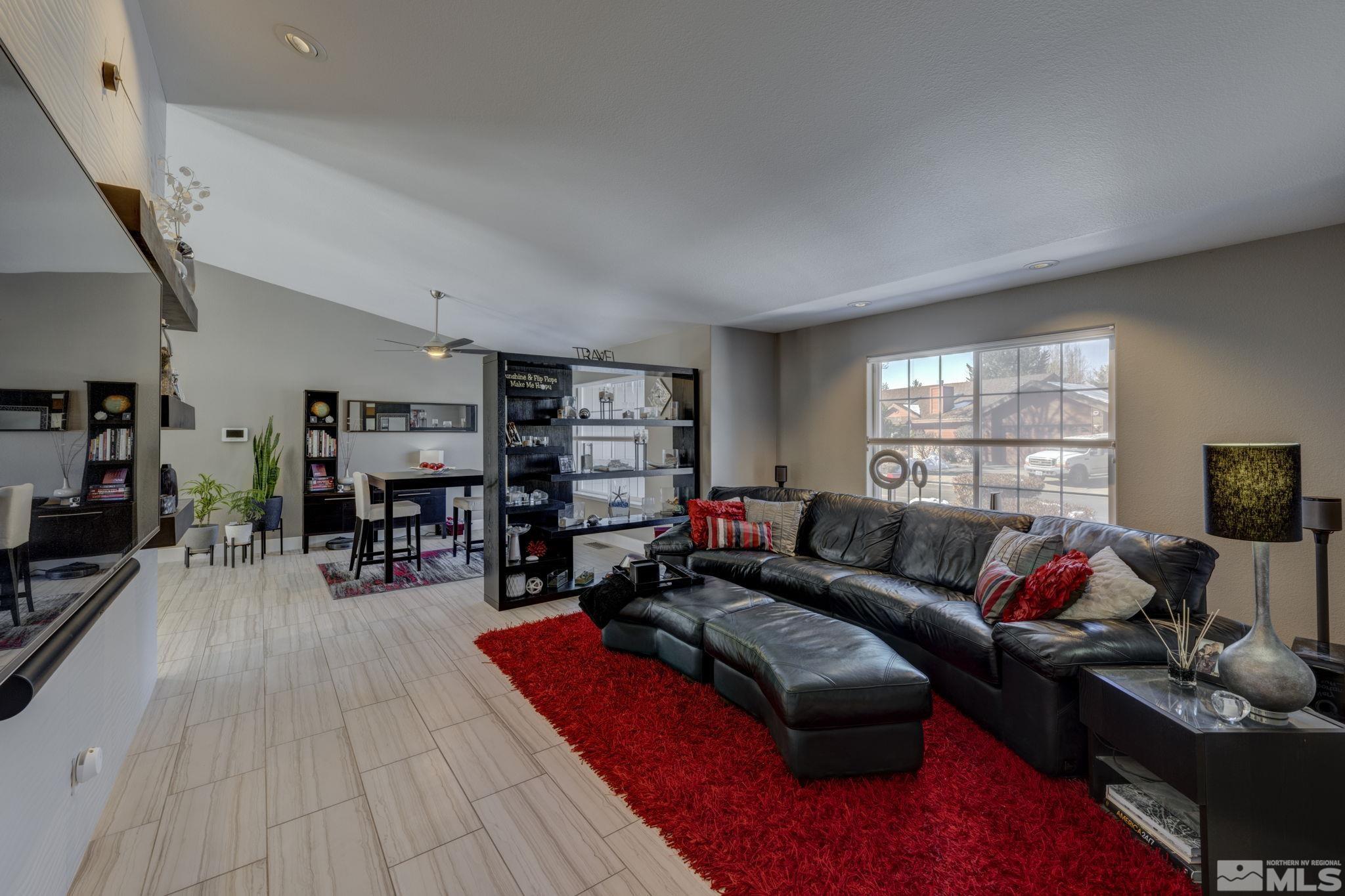 810 Huffaker Estates Circle Reno, NV 89511 - Photo 3 of 33 Photo 3