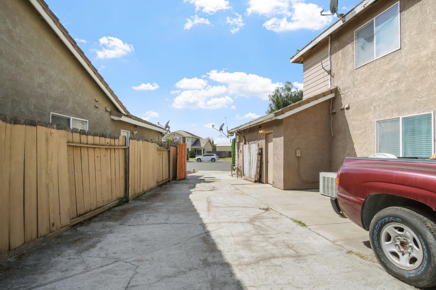 810 River Raft Court Modesto, CA 95351 - Photo 30 of 32 a house view with a outdoor space