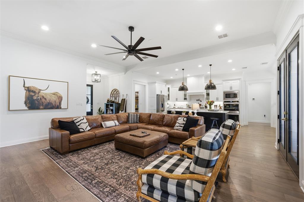 428 Warren Road Lorena, TX 76655 - Photo 2 of 24