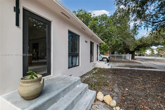 $1,095,000 | 5510 Northwest 1st Avenue, Miami, FL 33127