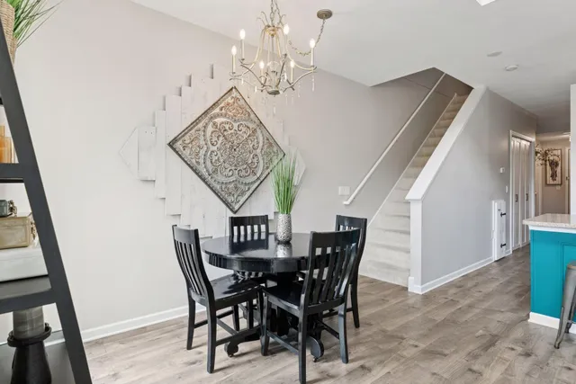 $2,400 | 640 Main Street North, Unit 42, Stillwater, MN 55082