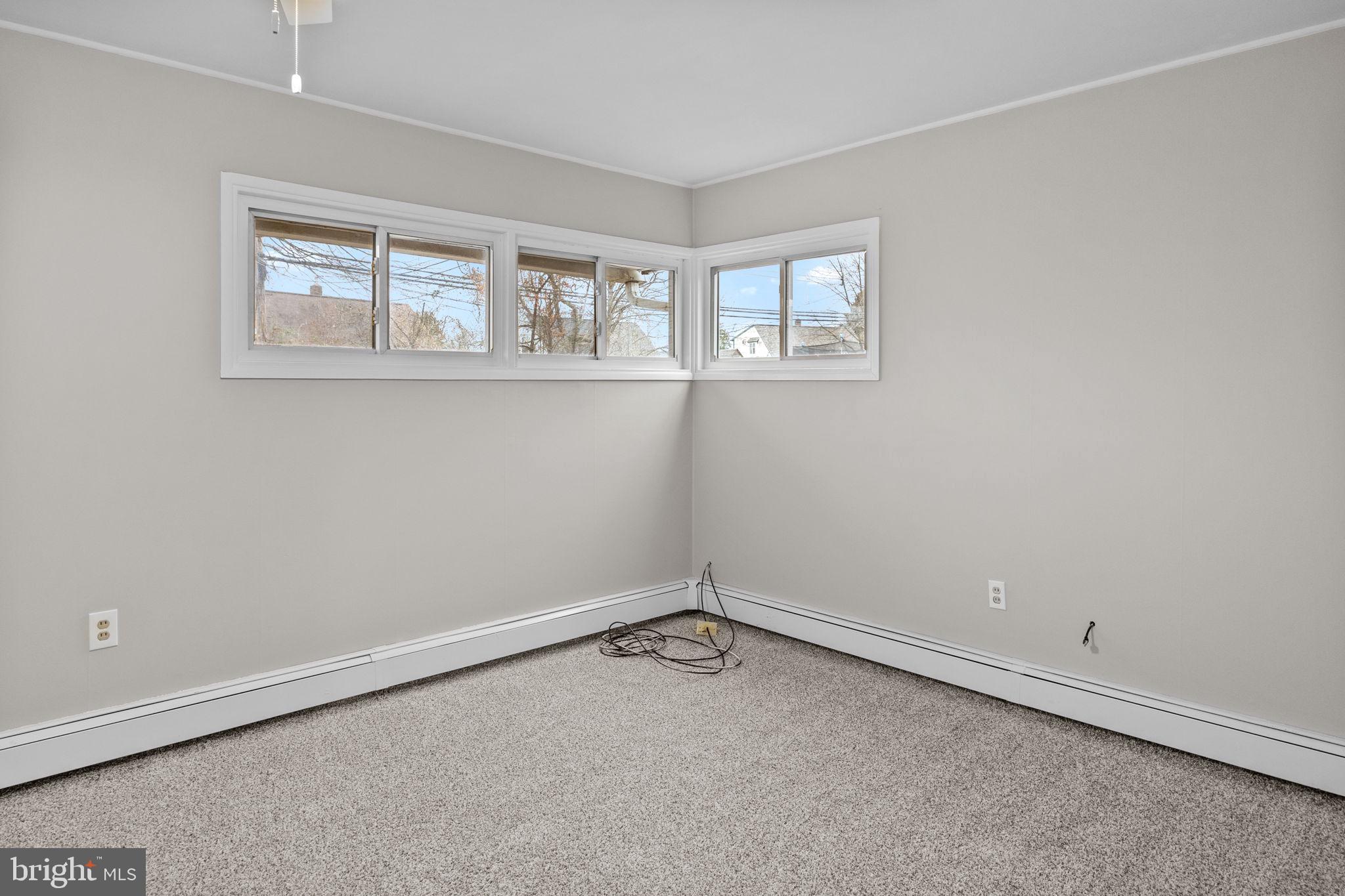 22 Inlet Road Levittown, PA 19057 - Photo 15 of 21 Gallery Image 15