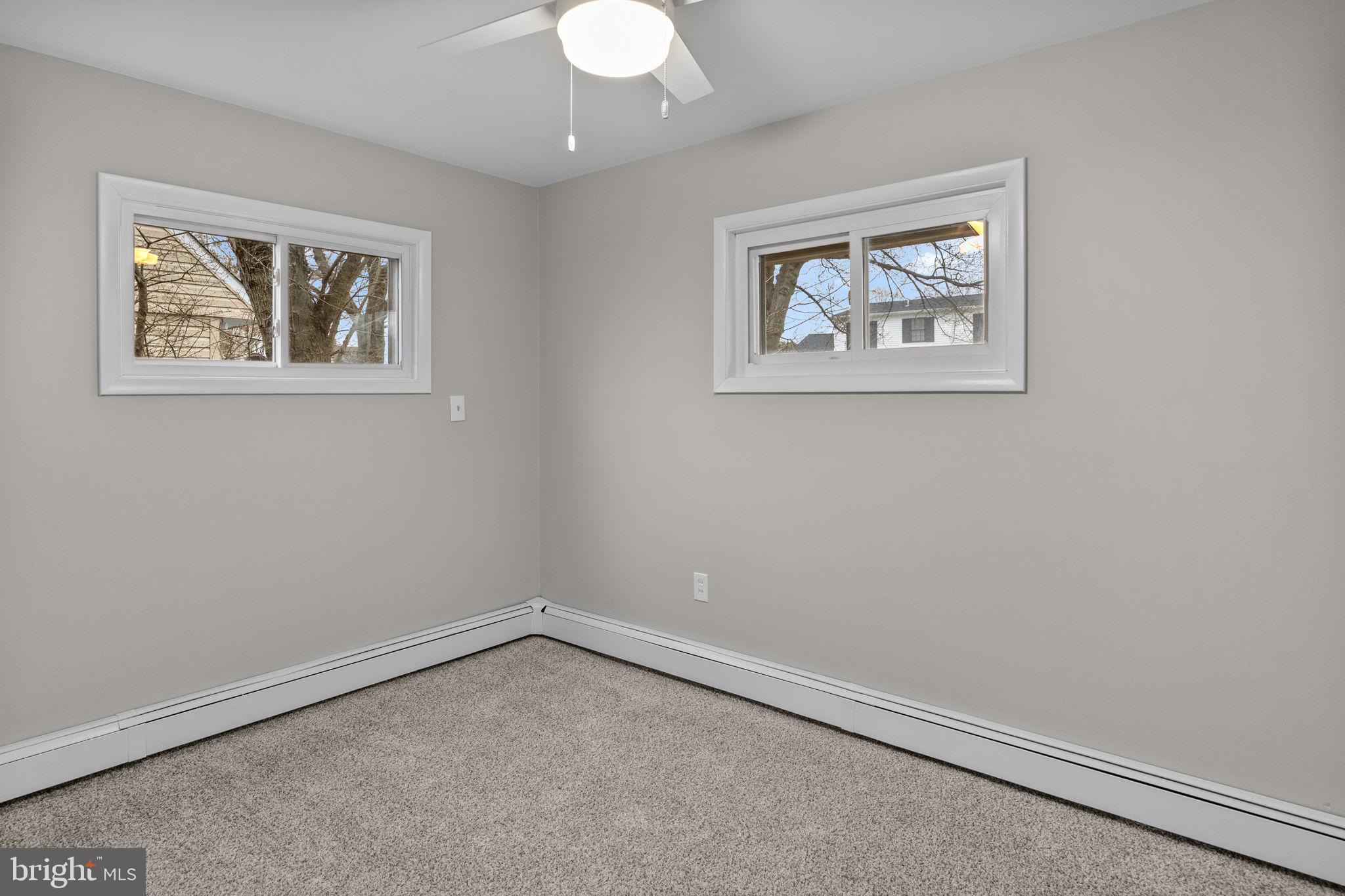 22 Inlet Road Levittown, PA 19057 - Photo 17 of 21 Gallery Image 17
