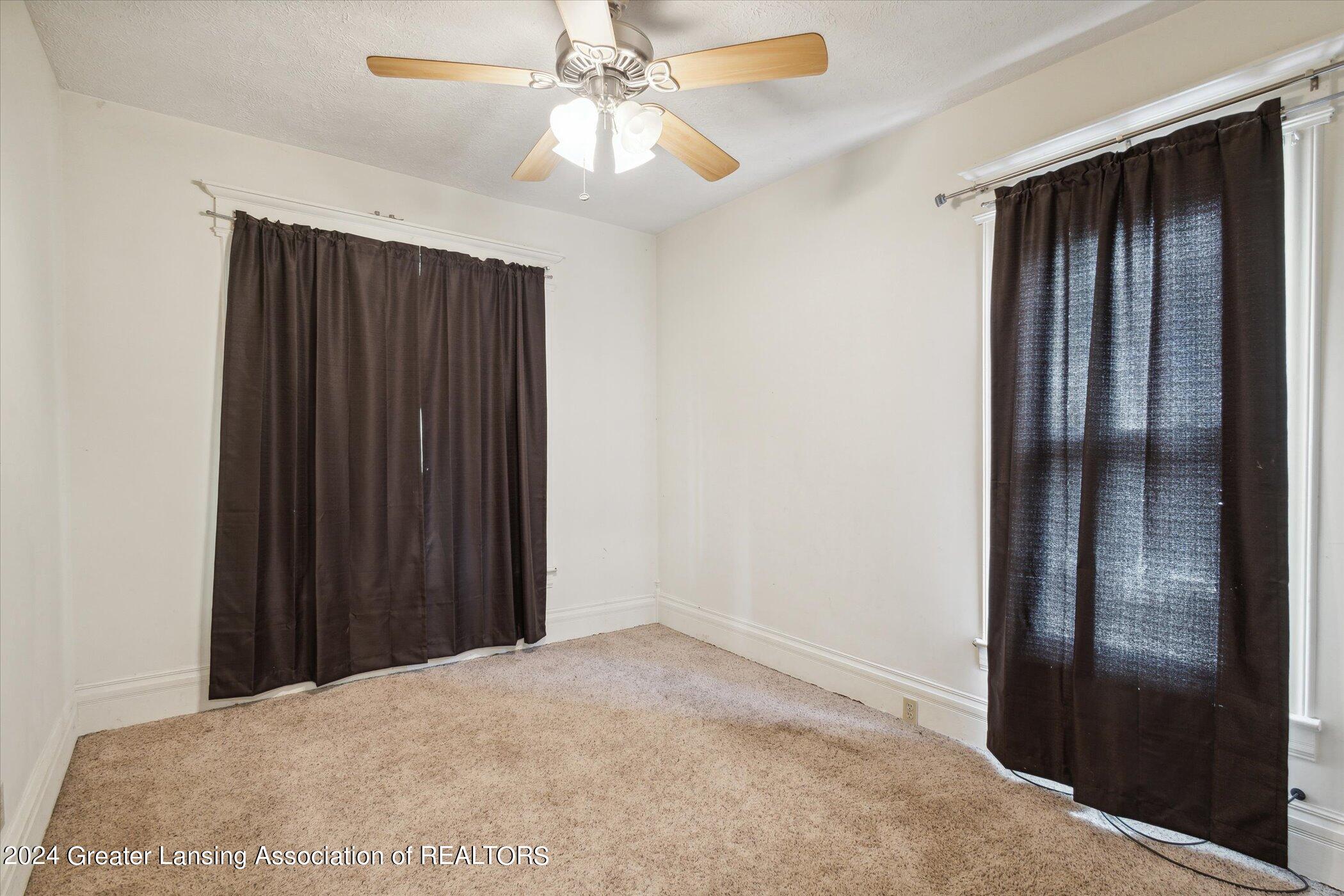 415 West Harris Street Charlotte, MI 48813 - Photo 20 of 32 20-415-W-Harris-St-Charlotte-MI-48813-Wi