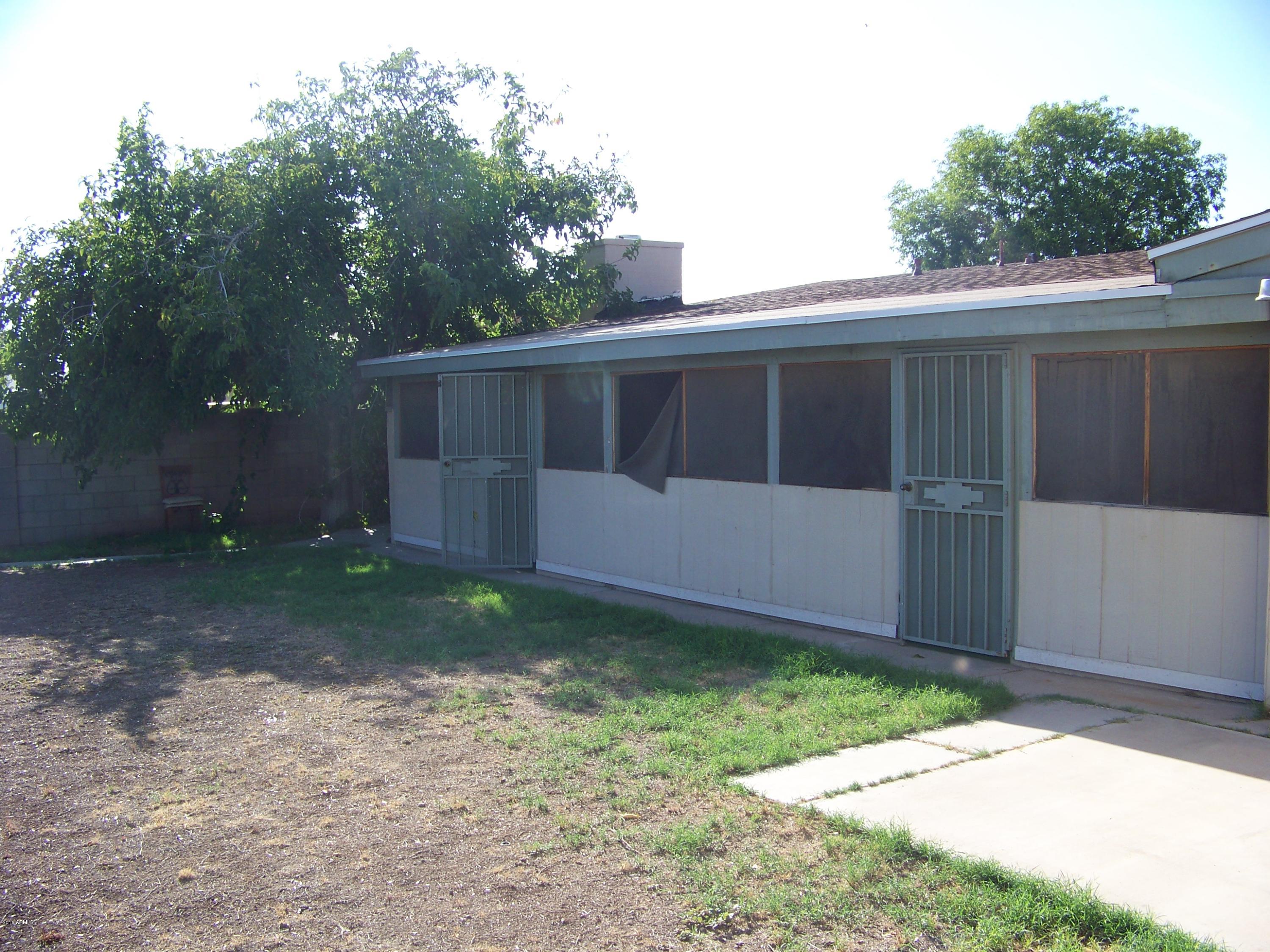 4027 West Hatcher Road Phoenix, AZ 85051 - Photo 5 of 8 100_1919