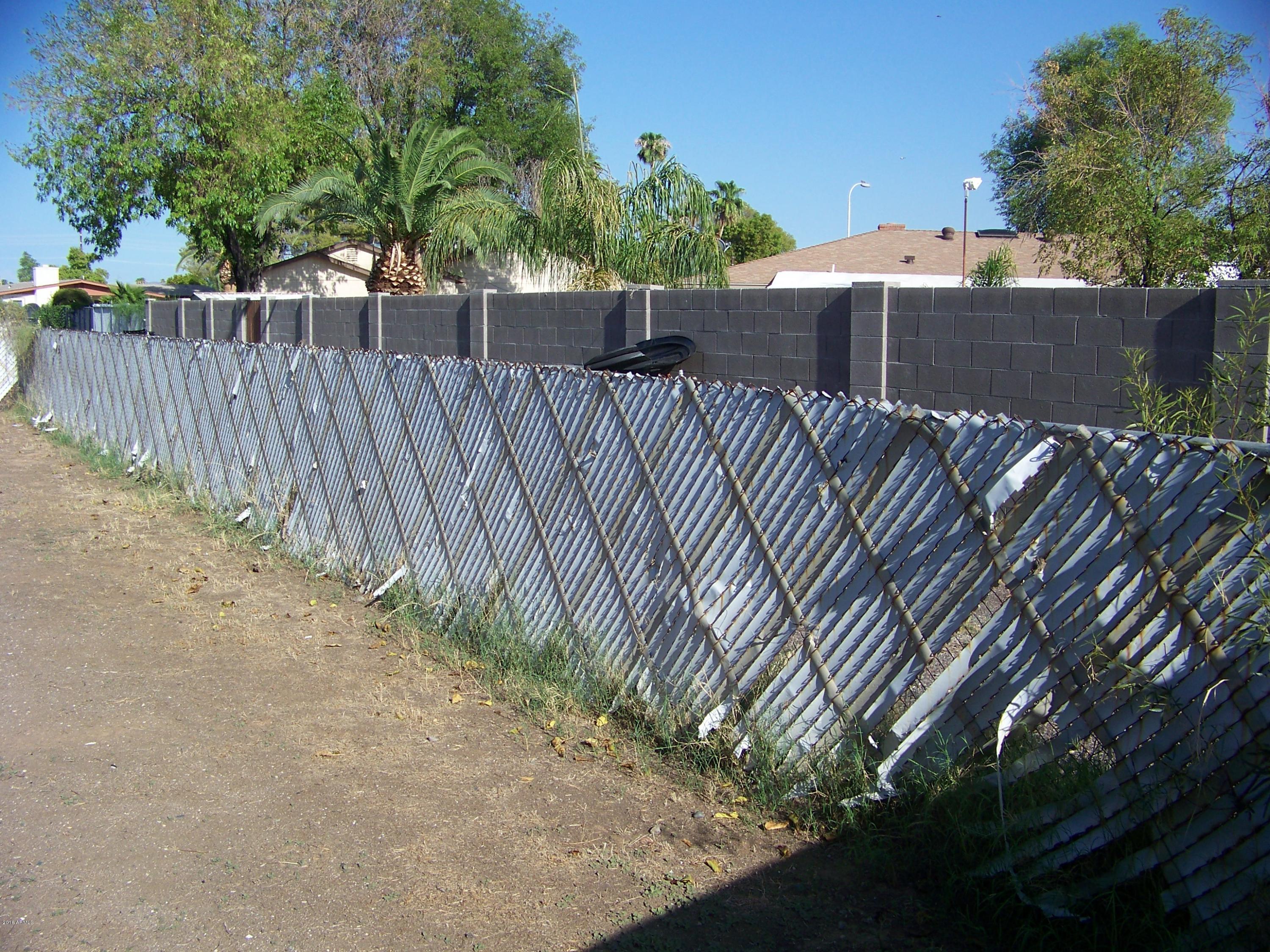 4027 West Hatcher Road Phoenix, AZ 85051 - Photo 6 of 8 100_1921