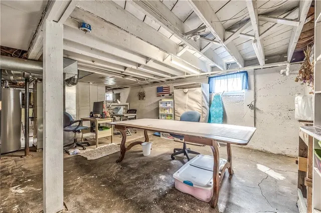 $165,000 | 485 Donnelly Avenue, Kansas City, MO 64125