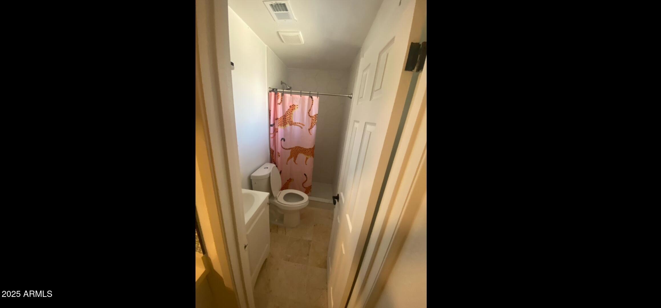 8838 North 2nd Way Phoenix, AZ 85020 - Photo 6 of 7 7