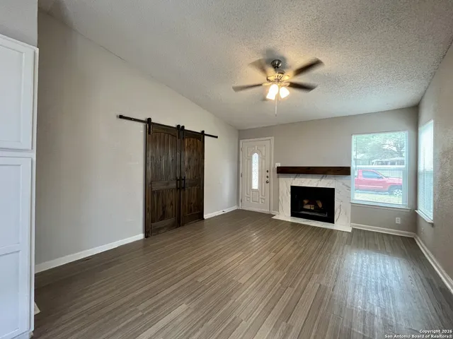 $1,450 | 6026 Glacier Sun Drive, San Antonio, TX 78244