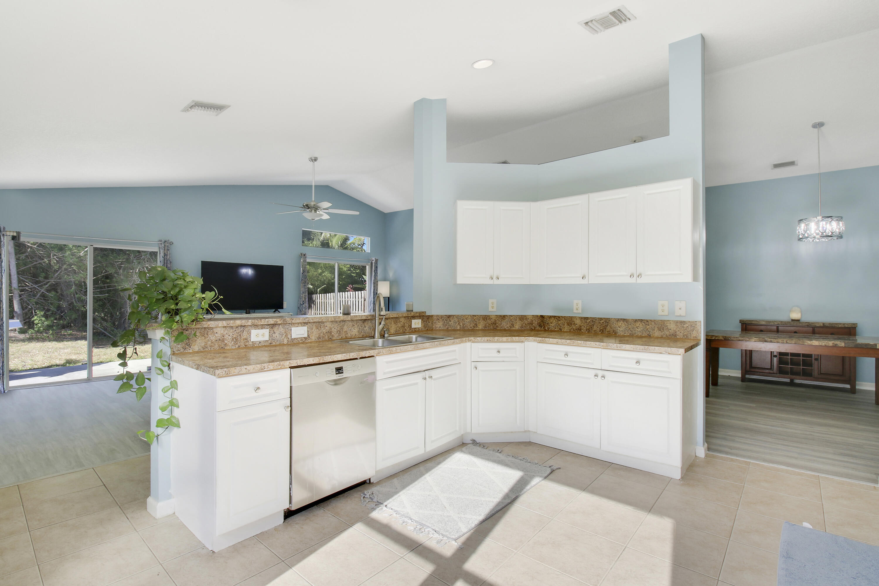 2415 Southwest Century Way Stuart, FL 34997 - Photo 14 of 26 House-12