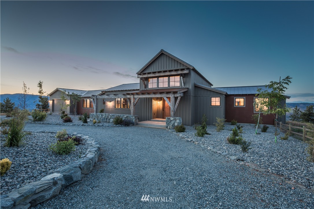 266 Hawks Ridge Road Chelan, WA 98816 - Photo 1 of 24 Gallery Image 1
