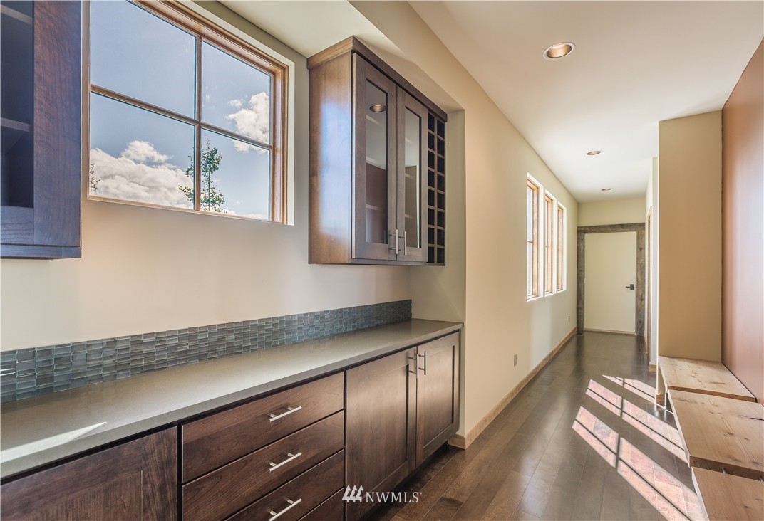 266 Hawks Ridge Road Chelan, WA 98816 - Photo 17 of 24 Gallery Image 17