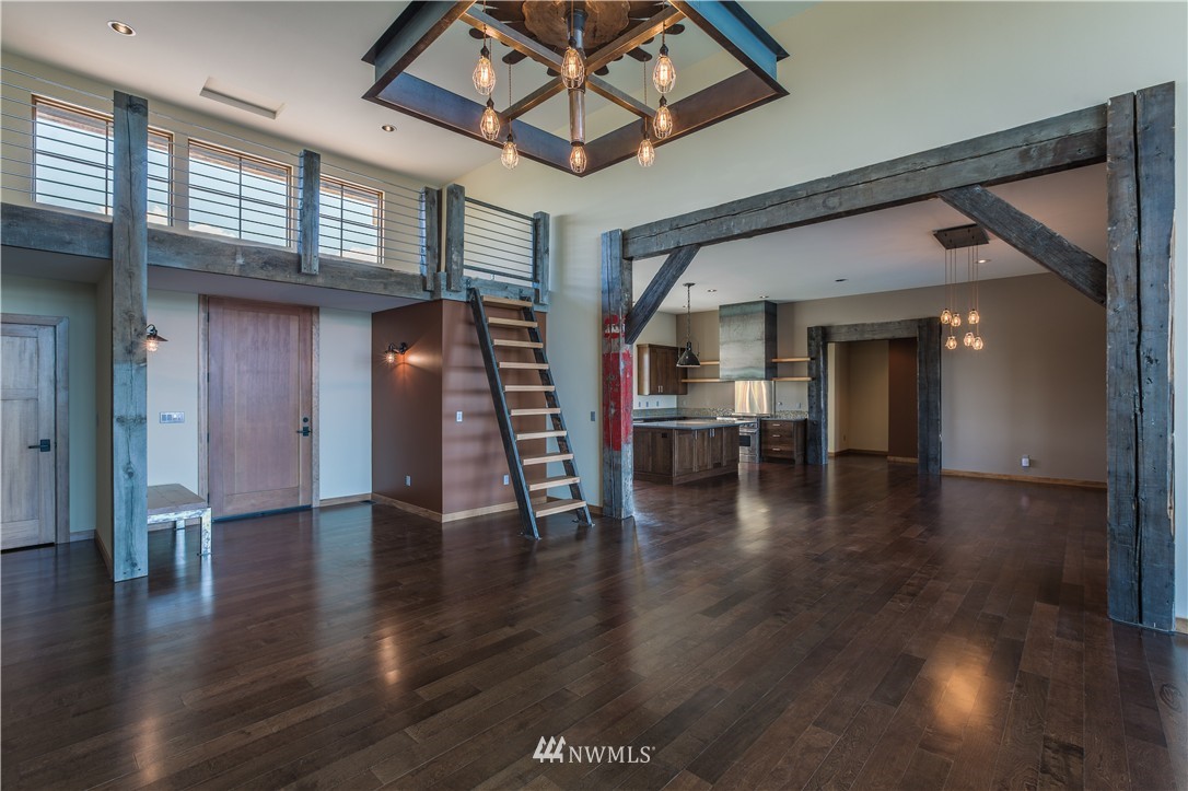 266 Hawks Ridge Road Chelan, WA 98816 - Photo 9 of 24 Gallery Image 9