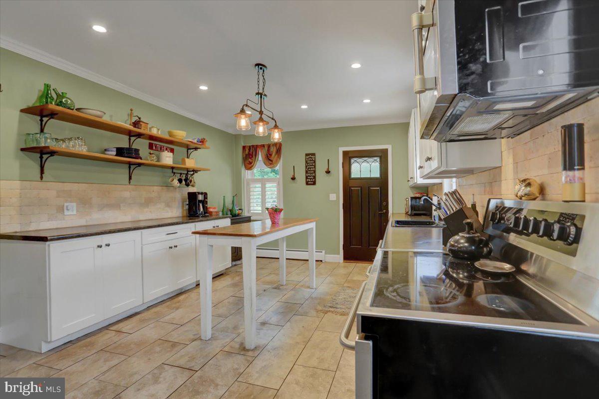 1681 Ragged Edge Road Chambersburg, PA 17202 - Photo 15 of 28 Gallery Image 15