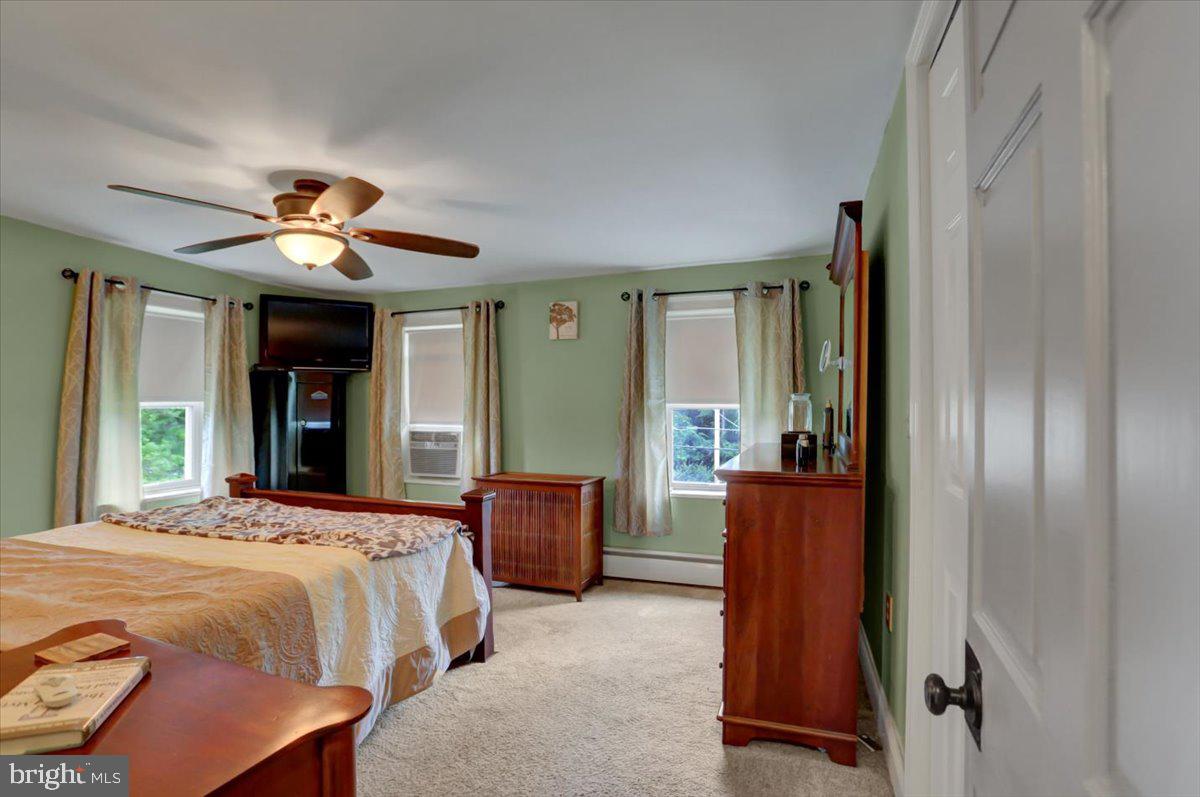 1681 Ragged Edge Road Chambersburg, PA 17202 - Photo 27 of 28 Primary Bedroom